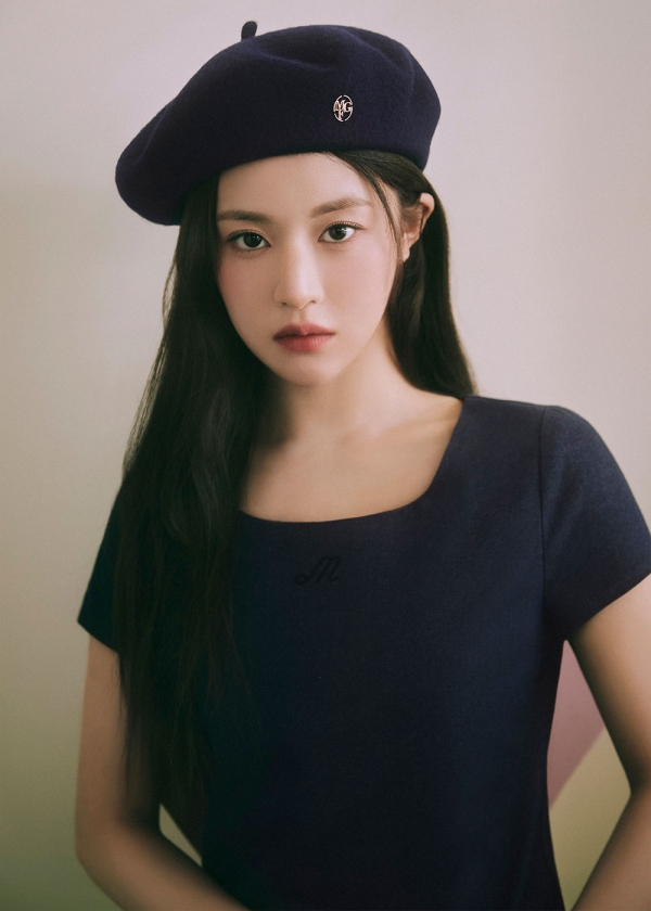 배우 고윤정 화보, 마리떼 프랑소와 저버 2023년 봄 컬렉션 공개