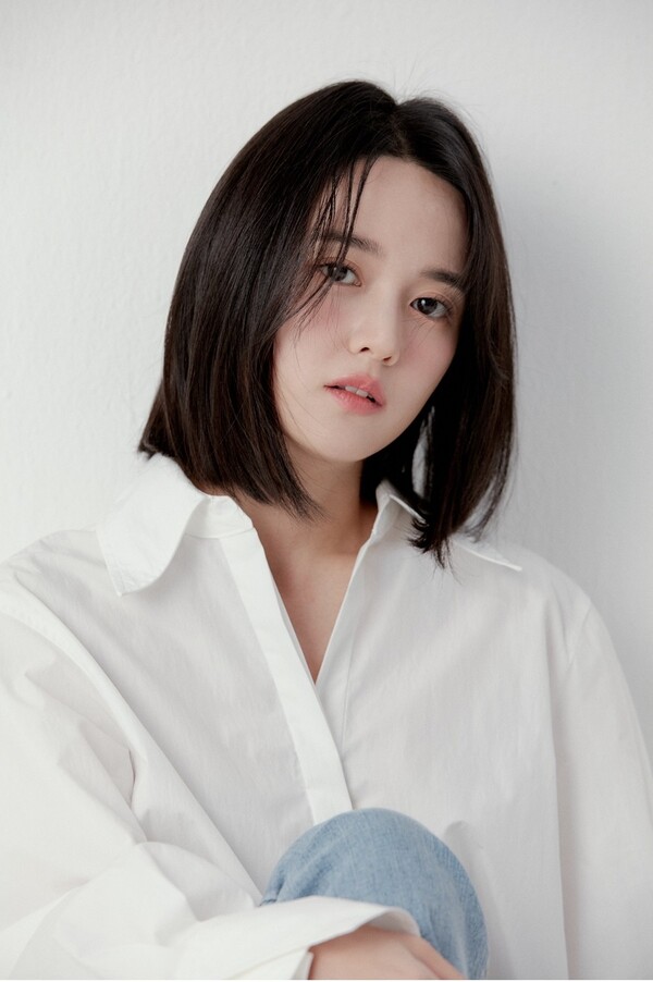 ** 로또 1207회 당첨번호, 선행 천사 남보라 '황금손' 출연! 로또 방송시간 & 특별한 행운 예측

**