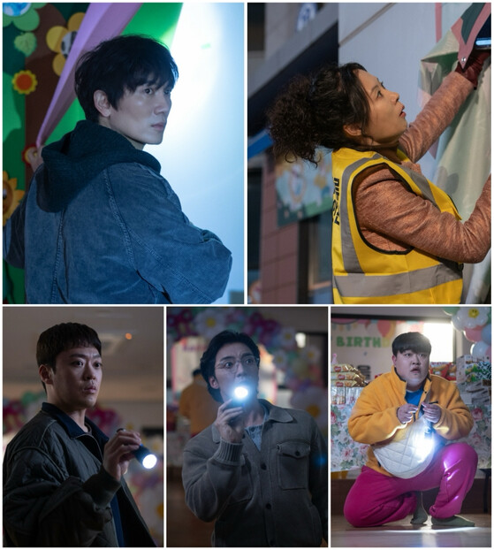 배우 지성과 문소리가 주연을 맡은 JTBC 드라마 '아파트'는 두 사람의 뛰어난 팀워크로 주목받고 있다. 온라인 캡쳐