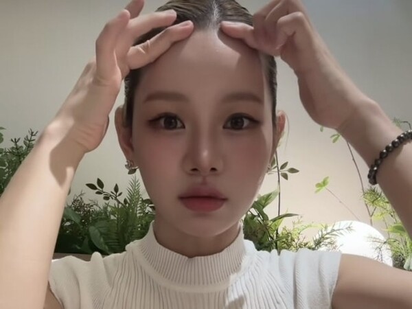 방송인 맹승지가 최근 성형 수술에 대한 만족감을 표하며 주목을 받고 있다. 온라인 캡쳐