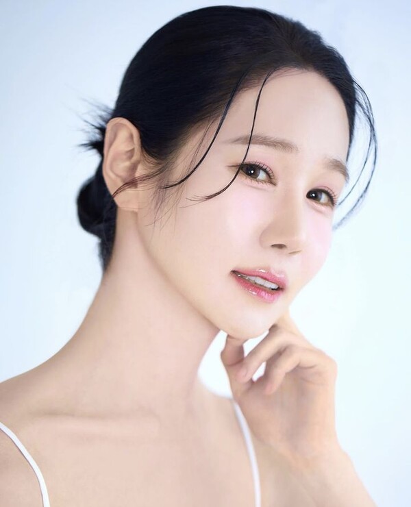 '나는 솔로'의 16기 출연자였던 옥순이 재혼 5개월 만에 이혼 결정을 공식적으로 발표했다. 온라인 캡쳐