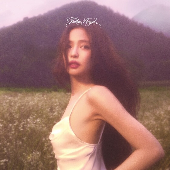 가수 제니가 오는 28일 새 디지털 EP를 발표한다. 온라인 캡쳐